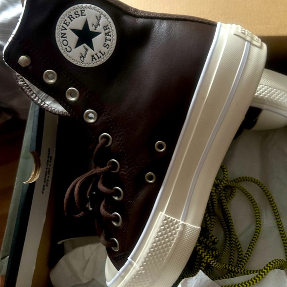 Leather chuck Taylor’s NWT - Picture 10 of 16